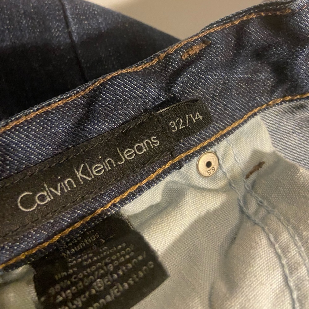 Calvin Klein Mid Rise Boot Cut Jean - Picture 4 of 4